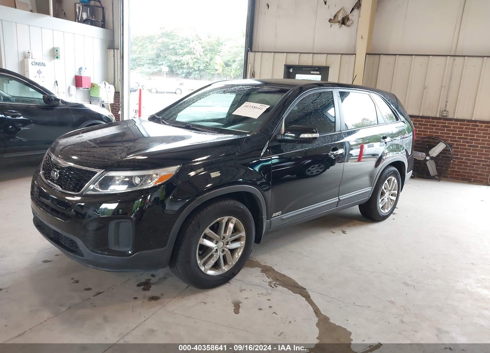 2014 KIA SORENTO LX VIN: 5XYKTCA61EG534890