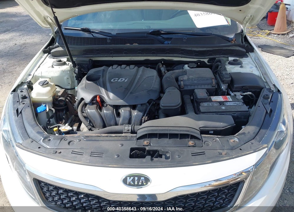 2011 KIA OPTIMA EX VIN: KNAGN4A70B5172115