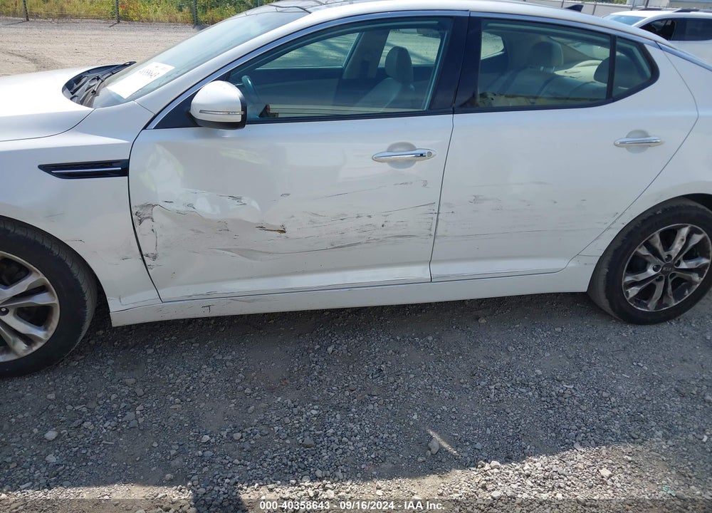 2011 KIA OPTIMA EX VIN: KNAGN4A70B5172115