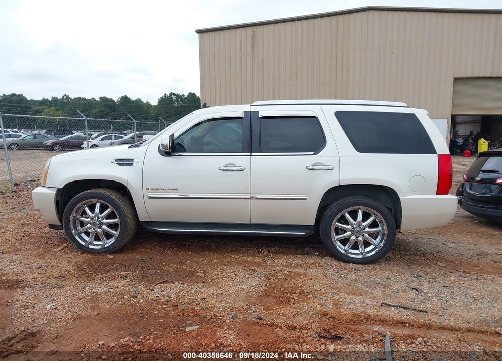 2007 CADILLAC ESCALADE STANDARD VIN: 1GYFK63807R320184