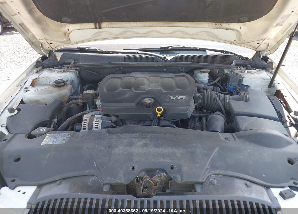 2010 BUICK LUCERNE CXL VIN: 1G4HC5E17AU103415