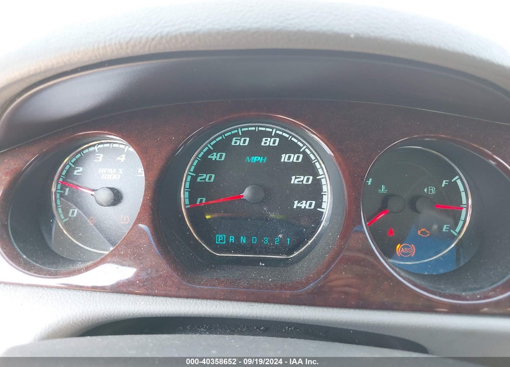 2010 BUICK LUCERNE CXL VIN: 1G4HC5E17AU103415