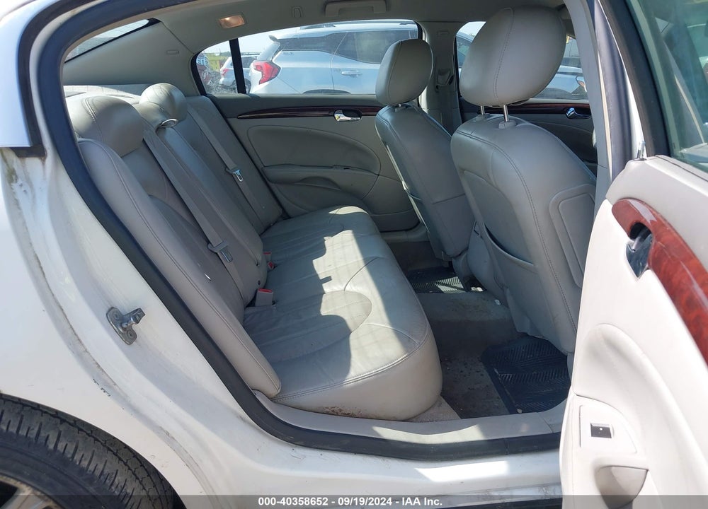 2010 BUICK LUCERNE CXL VIN: 1G4HC5E17AU103415