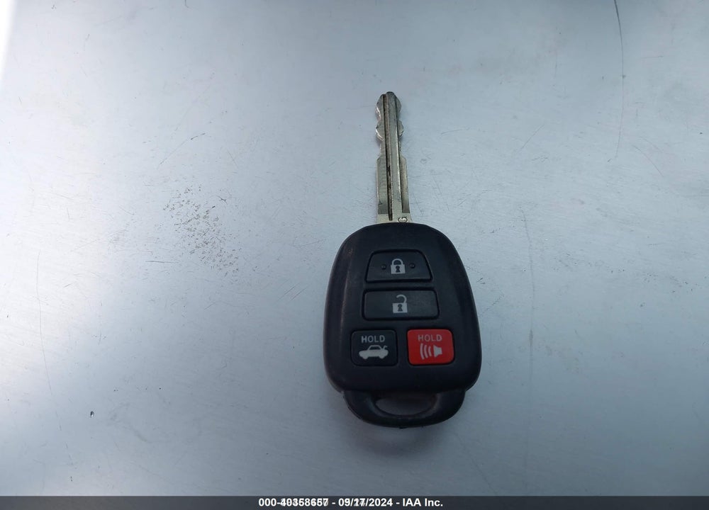 2014 TOYOTA CAMRY SE VIN: 4T1BF1FK1EU850365