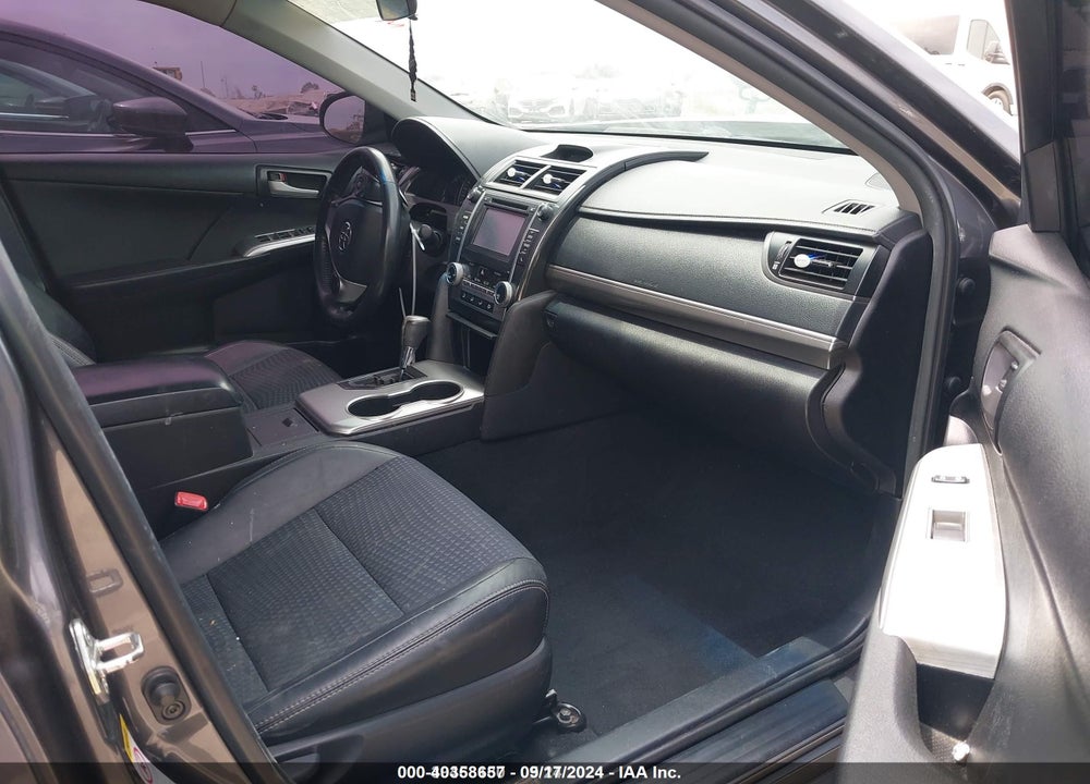 2014 TOYOTA CAMRY SE VIN: 4T1BF1FK1EU850365
