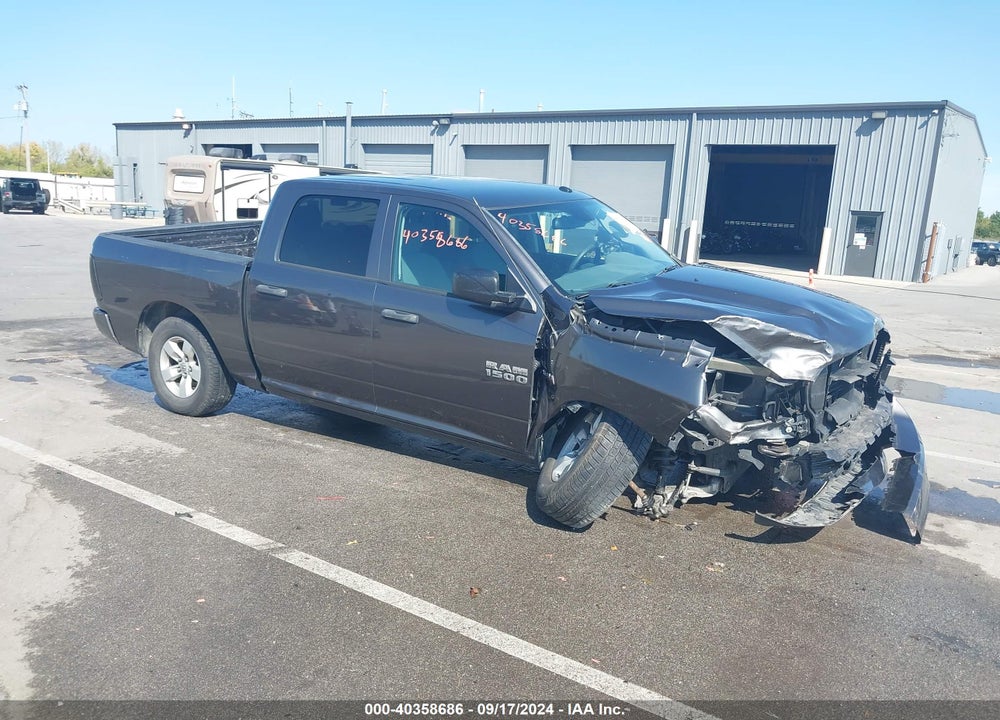 2016 RAM 1500 EXPRESS VIN: 3C6RR7KT8GG327045