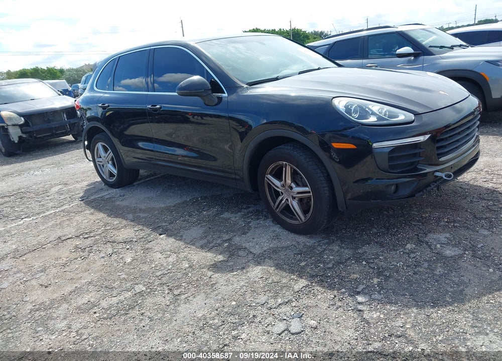 2016 PORSCHE CAYENNE VIN: WP1AA2A26GLA00766