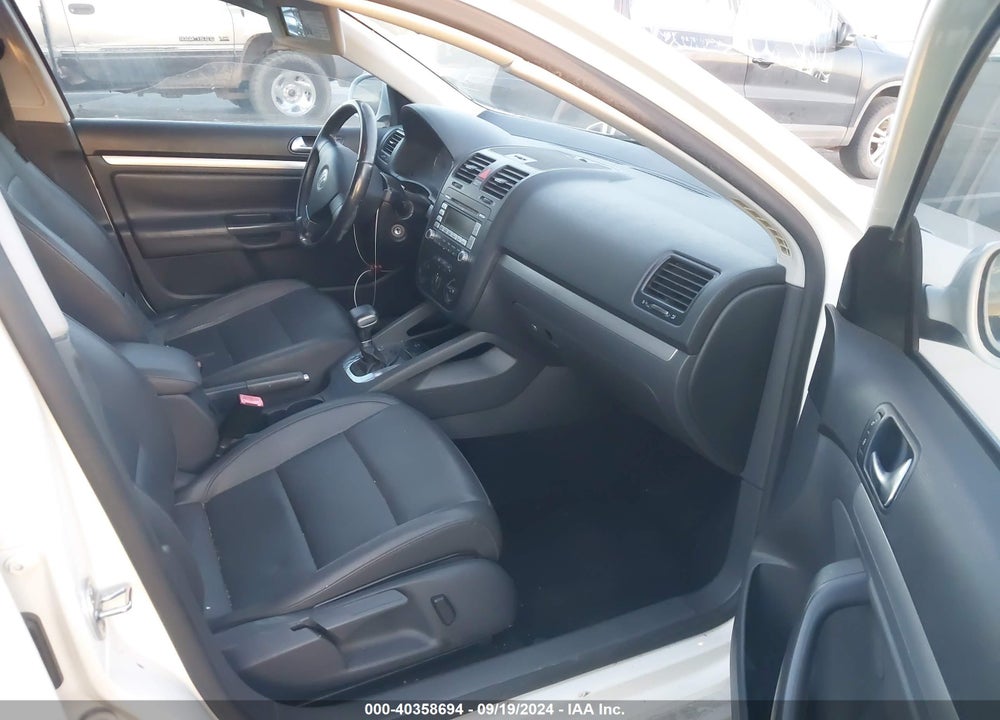 2009 VOLKSWAGEN JETTA SE VIN: 3VWRM71K19M079898