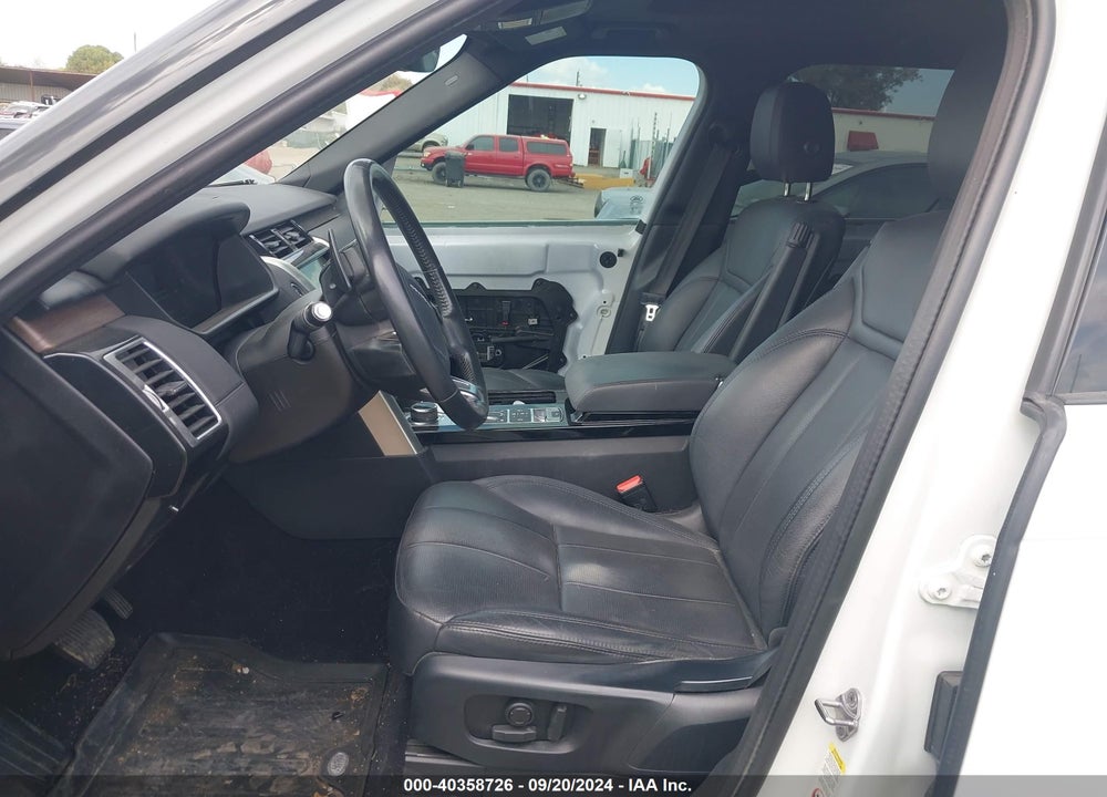 2019 LAND ROVER DISCOVERY HSE VIN: SALRR2RV4K2411165