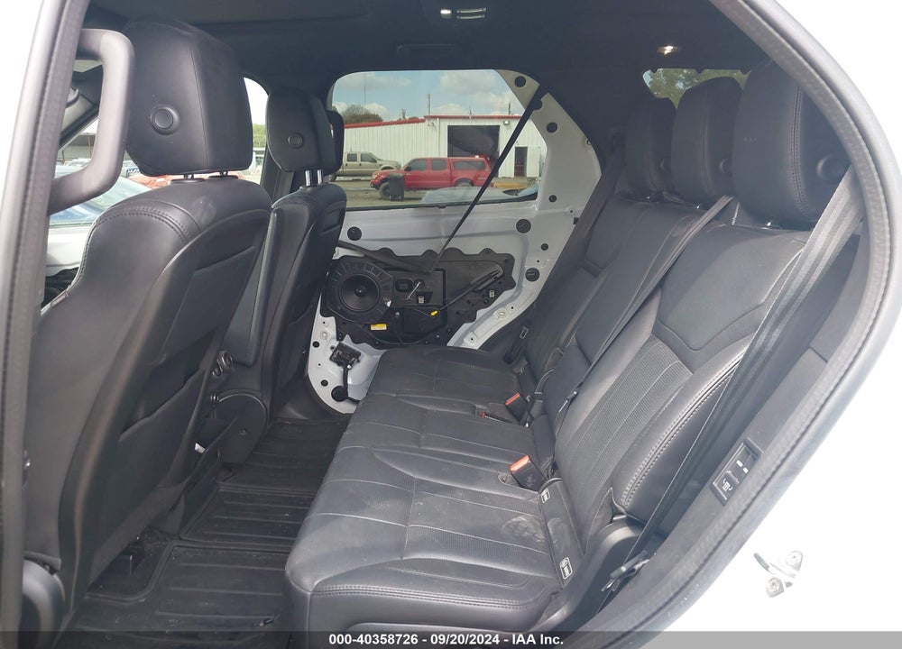 2019 LAND ROVER DISCOVERY HSE VIN: SALRR2RV4K2411165