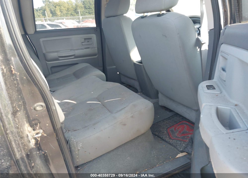2006 DODGE DAKOTA SLT VIN: 1D7HW48N46S606185