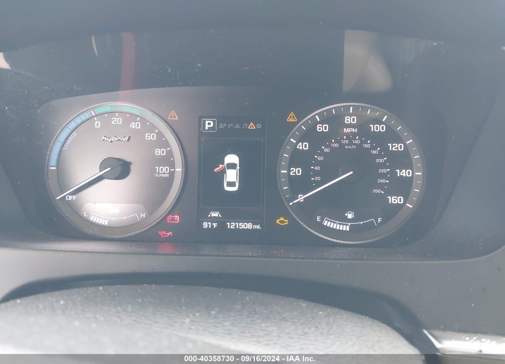 2016 HYUNDAI SONATA HYBRID LIMITED VIN: KMHE34L18GA016813