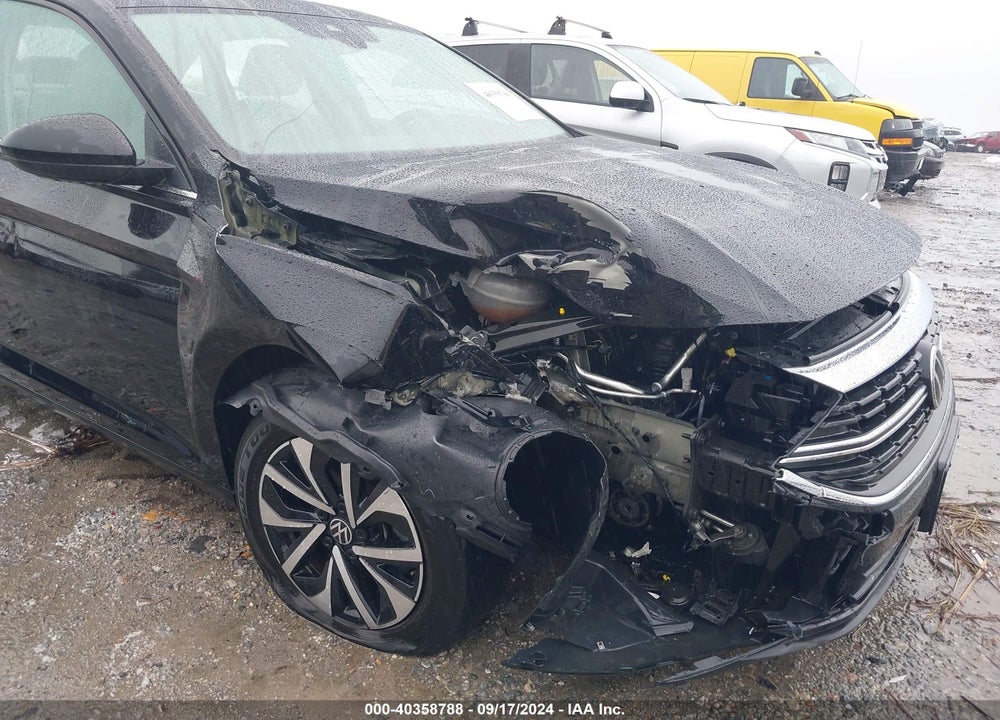2022 VOLKSWAGEN JETTA VIN: 3VWCM7BU0NM015867