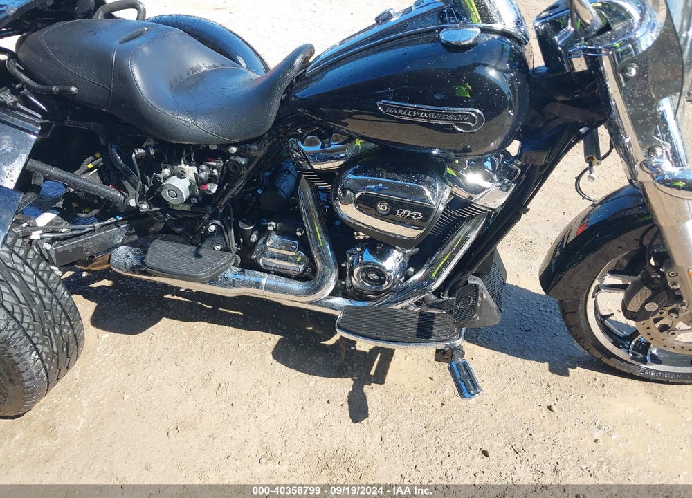 2021 HARLEY-DAVIDSON FLRT VIN: 1HD1MCP13MB855759
