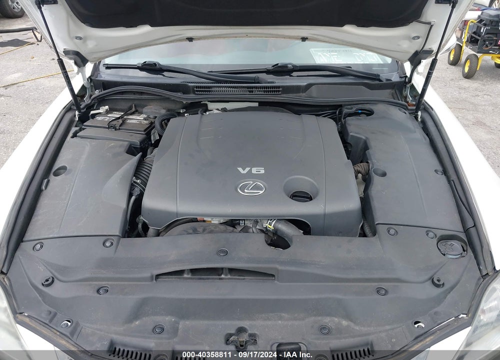 2014 LEXUS IS 250C VIN: JTHFF2C22E2531857