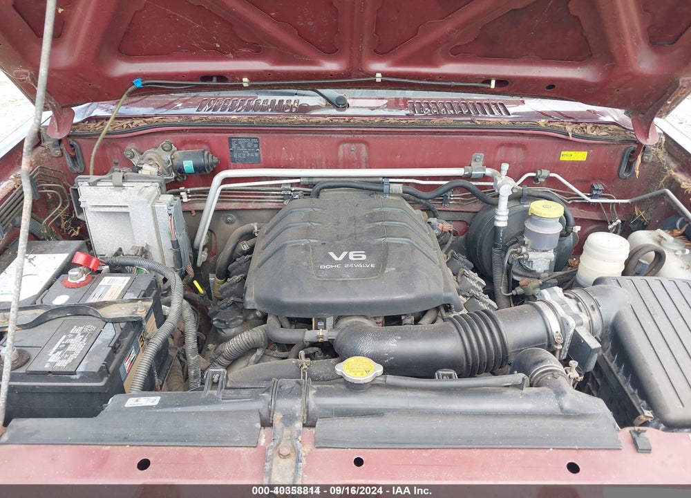 2002 ISUZU TROOPER LIMITED/LS/S VIN: JACDJ58X727J09898