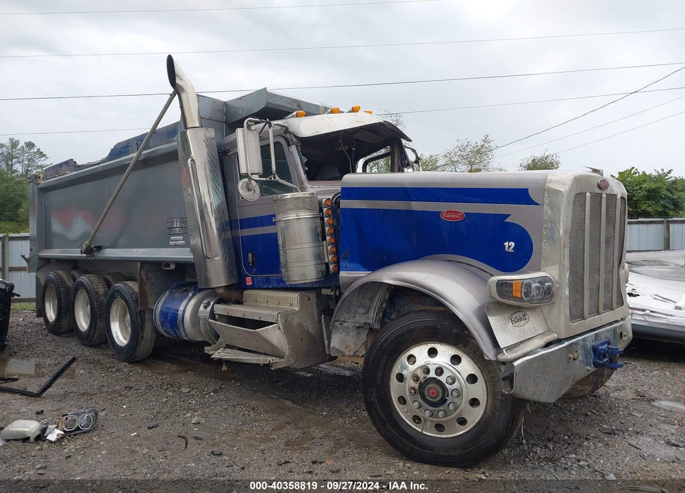 2012 PETERBILT 389 VIN: 1NPXX4EX4CD133907