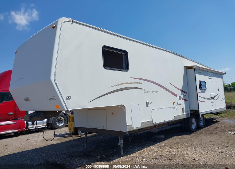 2002 KZ INC. RV SPORTSMAN 3453PX2L 5 VIN: 4EZFS34232S049944