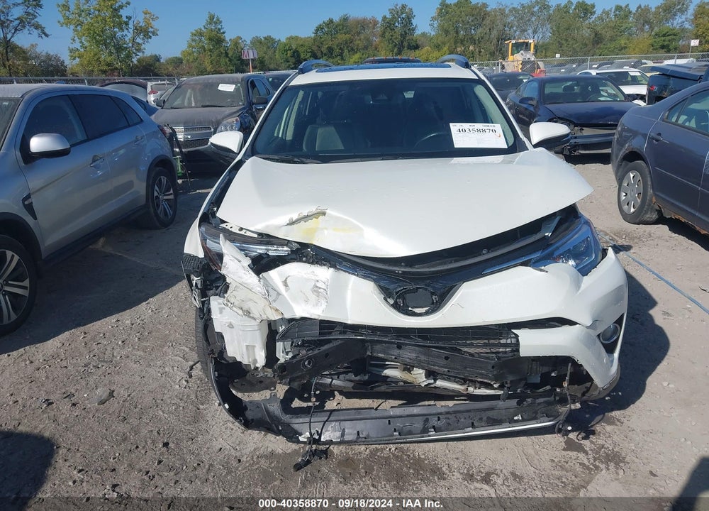 2017 TOYOTA RAV4 HYBRID LIMITED VIN: JTMDJREV5HD101563
