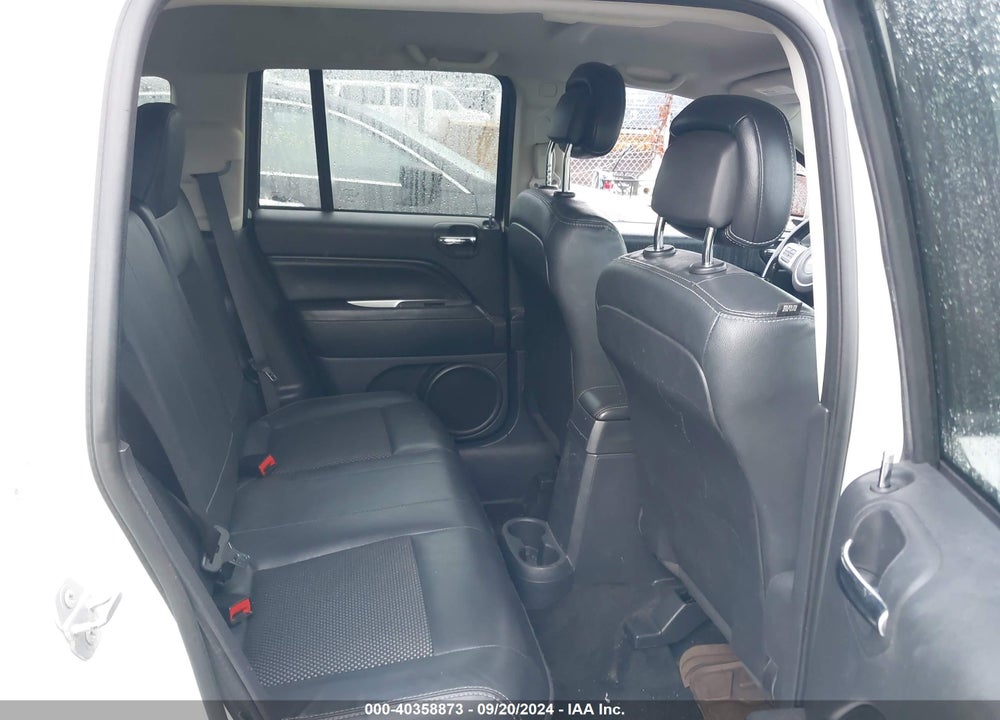 2016 JEEP COMPASS LATITUDE VIN: 1C4NJDEB0GD541850