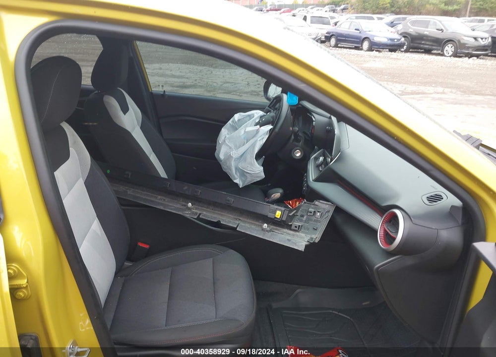 2024 CHEVROLET TRAX FWD 1RS VIN: KL77LGE2XRC136749