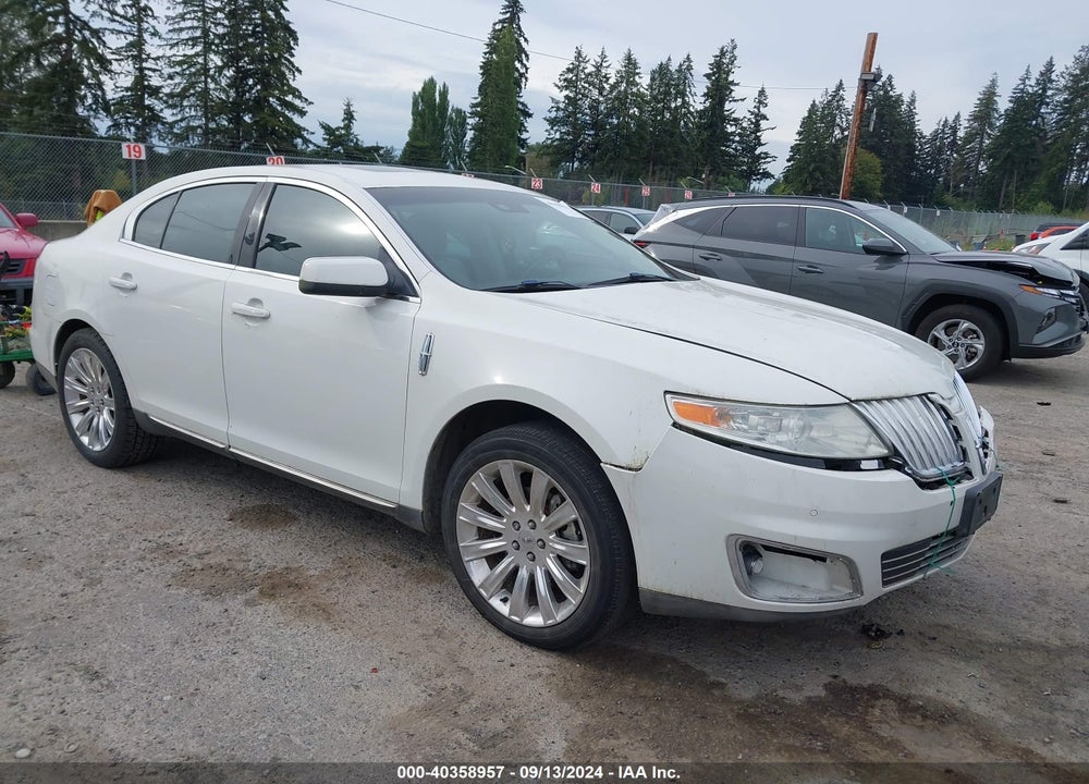2009 LINCOLN MKS VIN: 1LNHM93R69G615335
