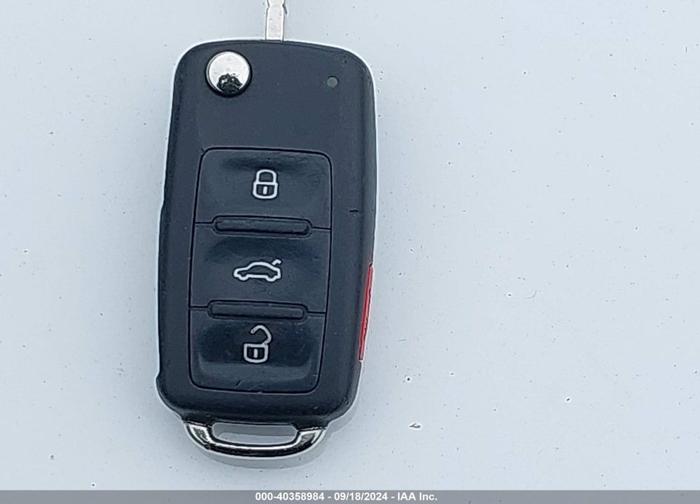 2013 VOLKSWAGEN JETTA 2.5L SE VIN: 3VWDP7AJ0DM297171