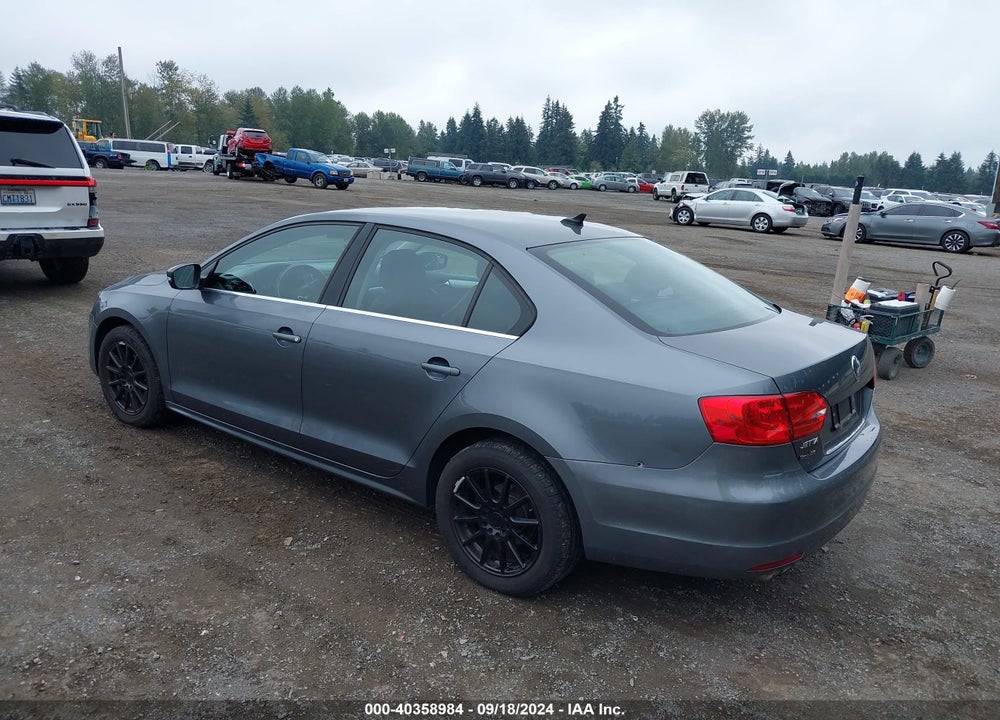 2013 VOLKSWAGEN JETTA 2.5L SE VIN: 3VWDP7AJ0DM297171