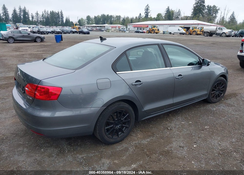 2013 VOLKSWAGEN JETTA 2.5L SE VIN: 3VWDP7AJ0DM297171