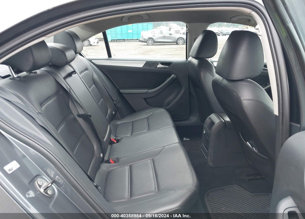 2013 VOLKSWAGEN JETTA 2.5L SE VIN: 3VWDP7AJ0DM297171