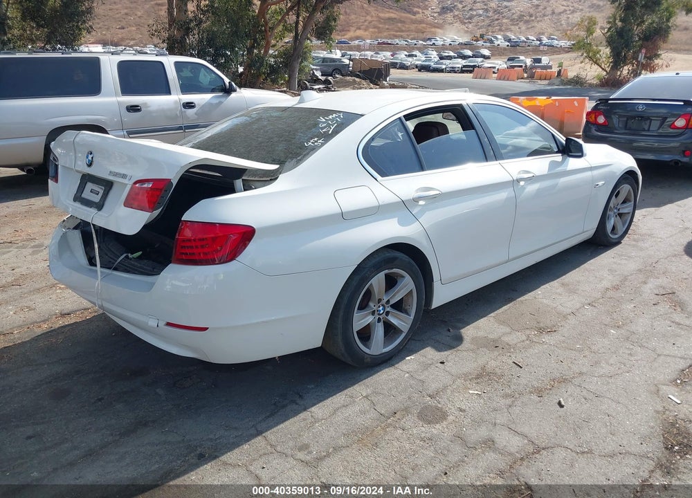 2011 BMW 528I VIN: WBAFR1C52BC749300