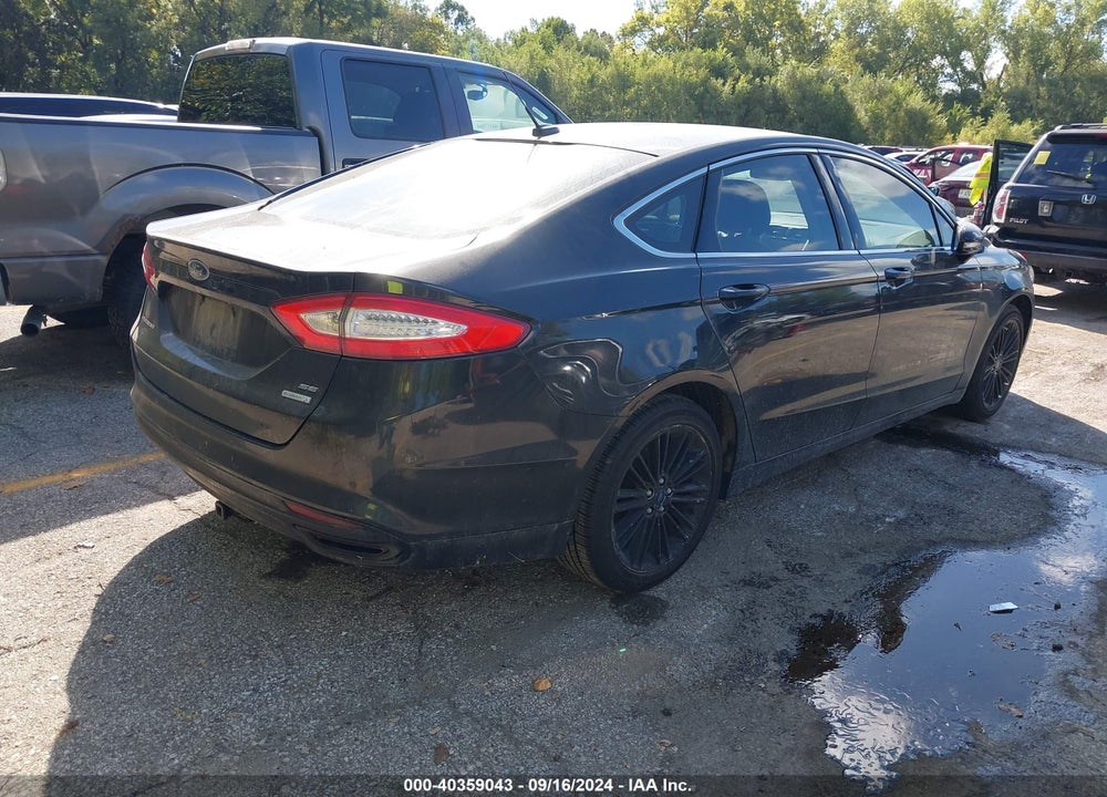 2015 FORD FUSION SE VIN: 3FA6P0H92FR136850