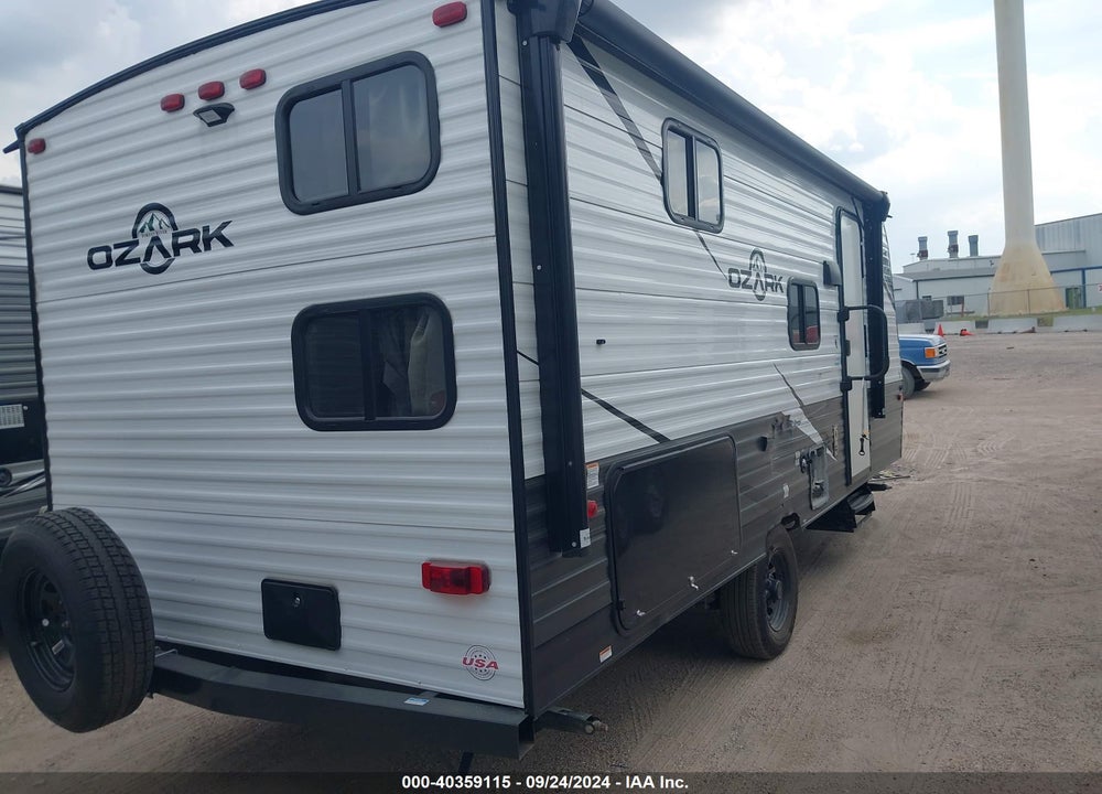 2022 FOREST RIVER OZARK RV VIN: 5ZT2ZKFC8NG402146