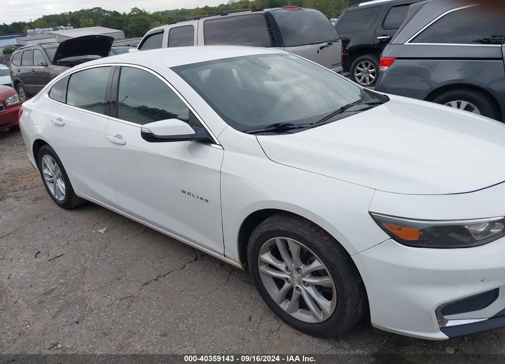 2018 CHEVROLET MALIBU LT VIN: 1G1ZD5ST5JF243648