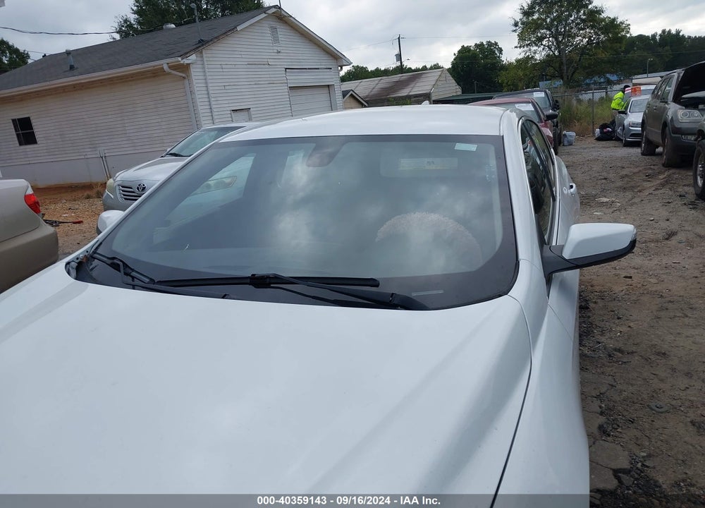 2018 CHEVROLET MALIBU LT VIN: 1G1ZD5ST5JF243648