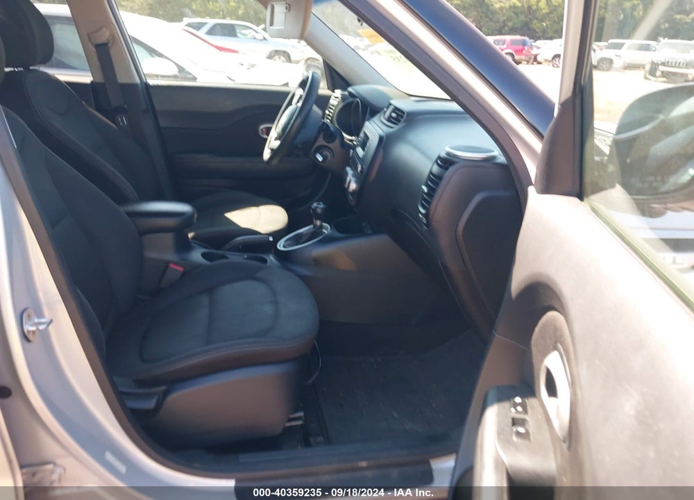 2016 KIA SOUL VIN: KNDJN2A21G7851985