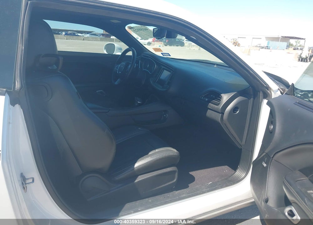 2016 DODGE CHALLENGER SXT PLUS VIN: 2C3CDZAG8GH232356