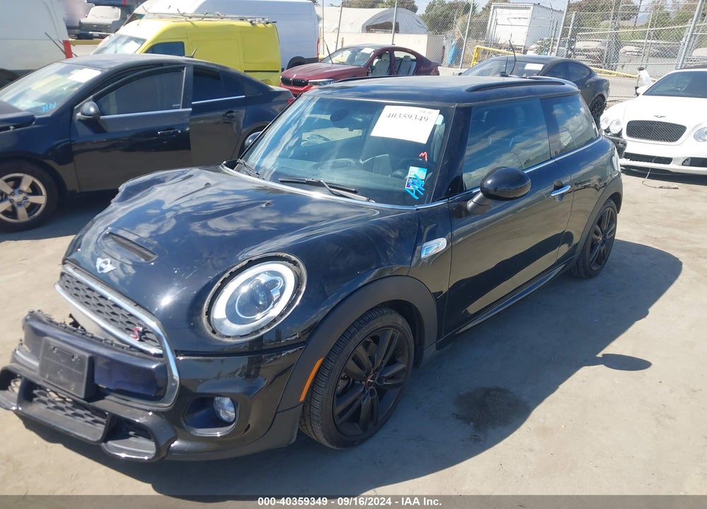 2015 MINI HARDTOP COOPER S VIN: WMWXP7C53F2A38006