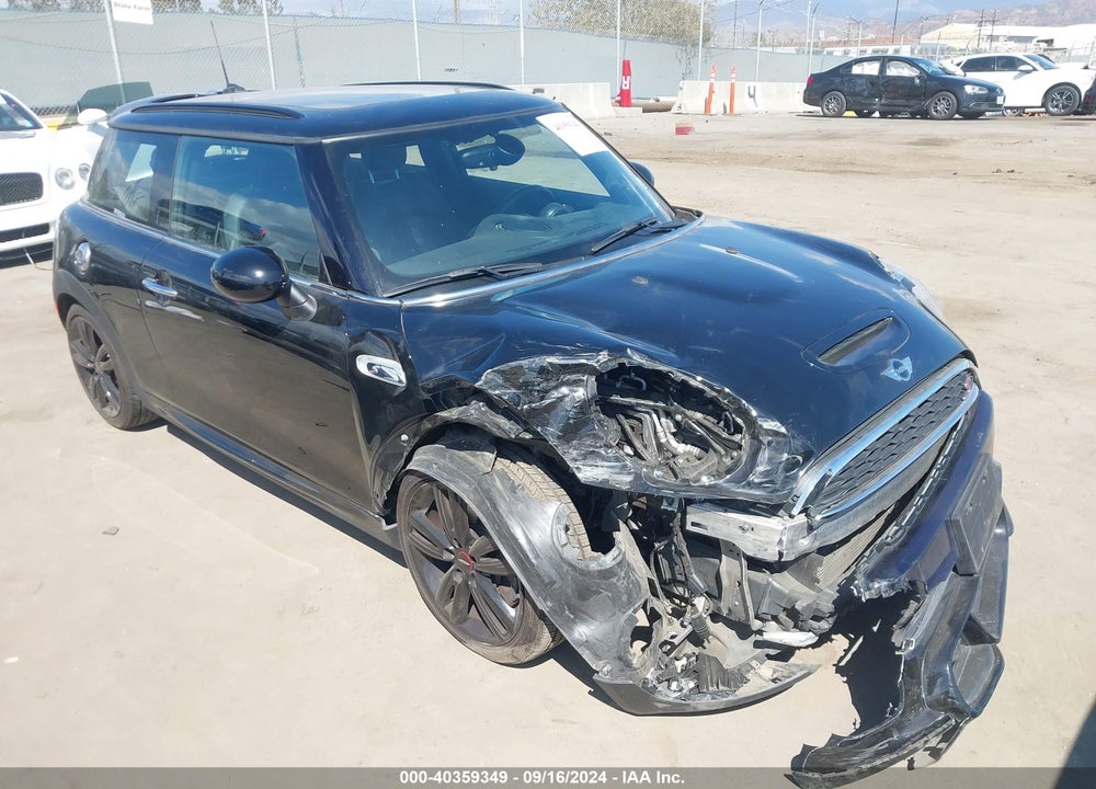 2015 MINI HARDTOP COOPER S VIN: WMWXP7C53F2A38006