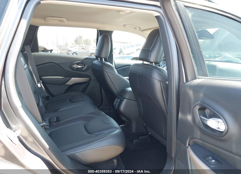 2017 JEEP CHEROKEE HIGH ALTITUDE FWD VIN: 1C4PJLDS5HW613538