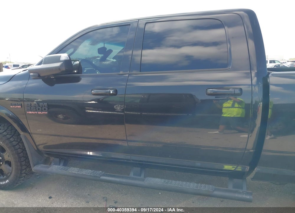 2017 RAM 2500 LAIE  4X4 6'4 BOX VIN: 3C6UR5FJ2HG634221