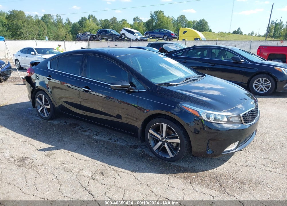 2017 KIA FORTE EX VIN: 3KPFN4A8XHE113786