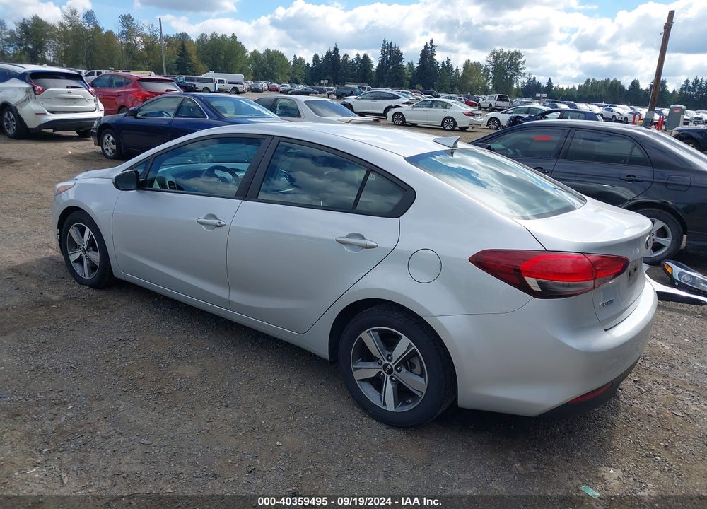 2018 KIA FORTE LX VIN: 3KPFL4A79JE245635