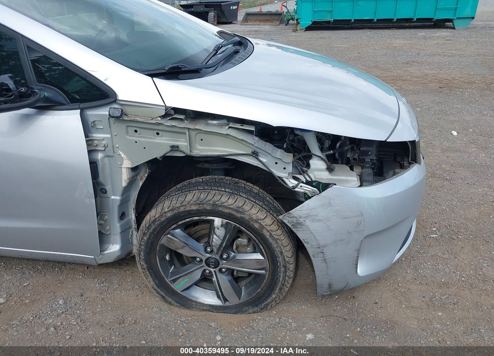 2018 KIA FORTE LX VIN: 3KPFL4A79JE245635