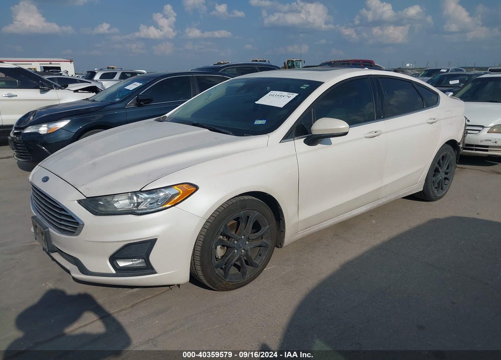 2019 FORD FUSION SE VIN: 3FA6P0HD5KR215461