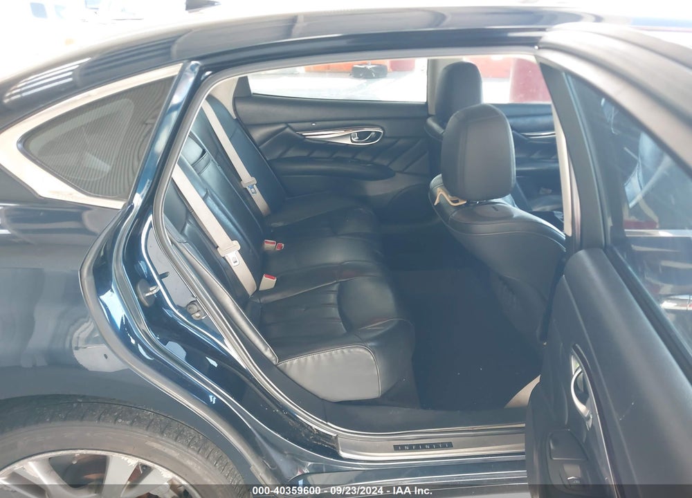 2015 INFINITI Q70L 3.7X VIN: JN1BY1PR4FM830061