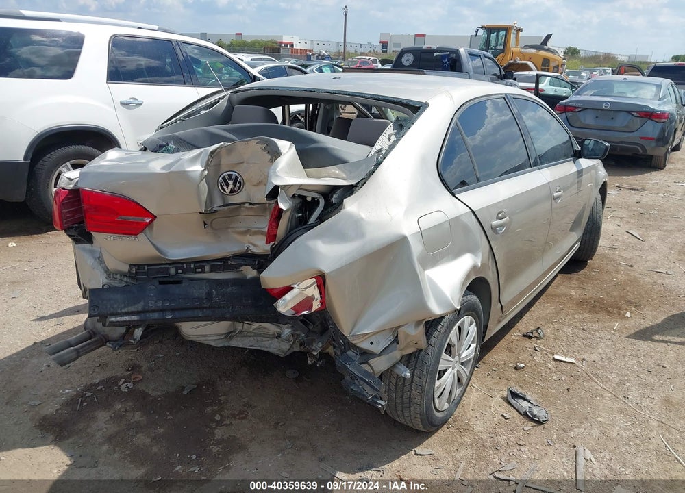 2013 VOLKSWAGEN JETTA 2.0L S VIN: 3VW1K7AJ0DM267332