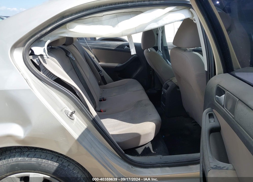2013 VOLKSWAGEN JETTA 2.0L S VIN: 3VW1K7AJ0DM267332