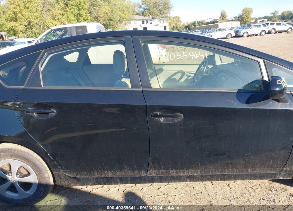 2013 TOYOTA PRIUS FOUR VIN: JTDKN3DU1D5632149