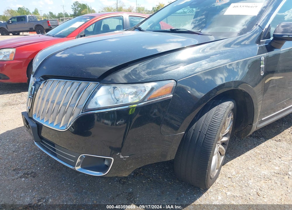 2011 LINCOLN MKT VIN: 2LMHJ5AR2BBJ52616